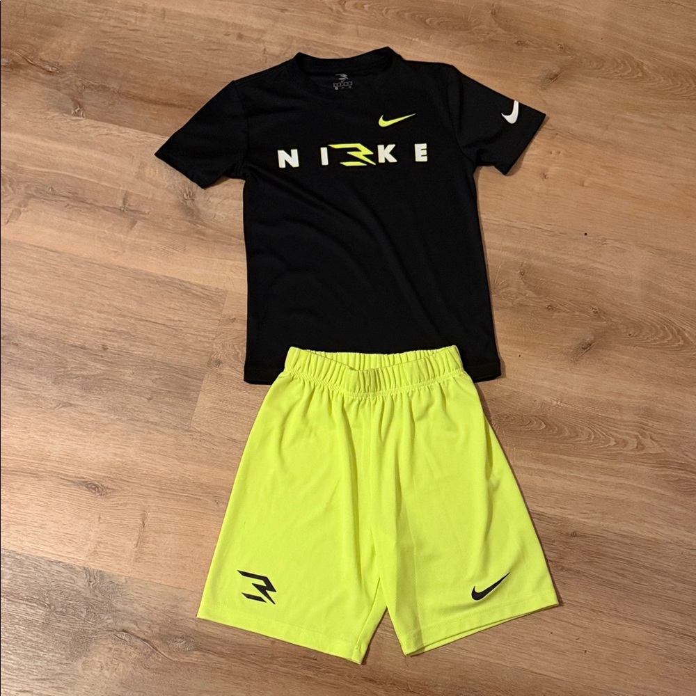 Nike Black and Neon Green Activewear Set